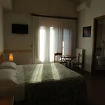 Refe לינה וארוחת בוקר לינגואגלוסה