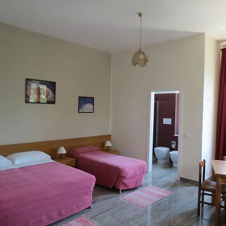 Bed & Breakfast Refe 3*